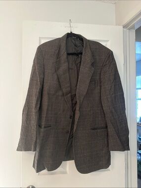 Men's Gray Plaid Blazer - Classic Tailored Jacket